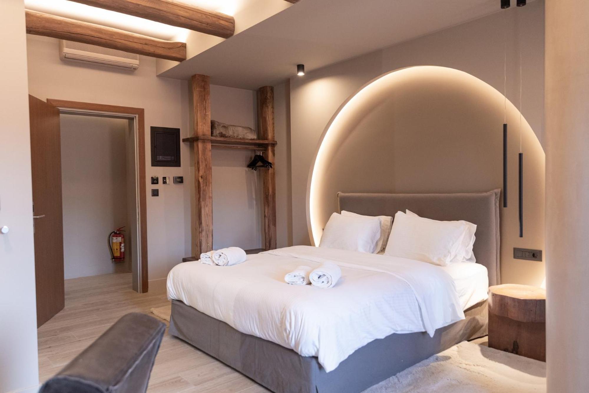 Anesis Hotel Kalavryta Buitenkant foto